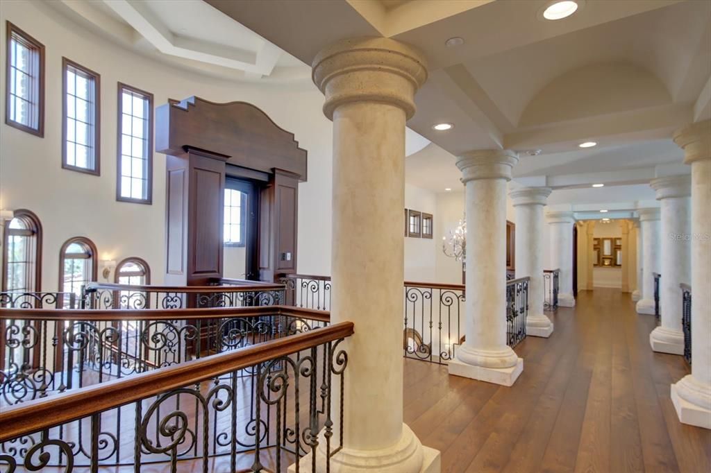 На продажу: $35,000,000 (10 спален, 11 ванн, 19578 Квадратных фут)