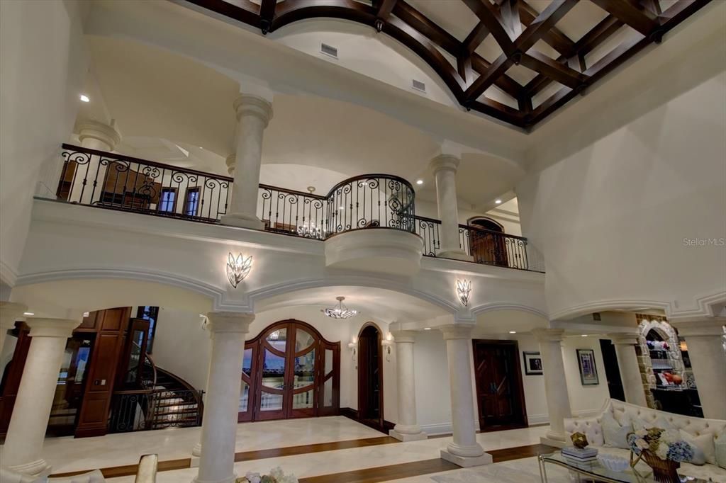 На продажу: $35,000,000 (10 спален, 11 ванн, 19578 Квадратных фут)