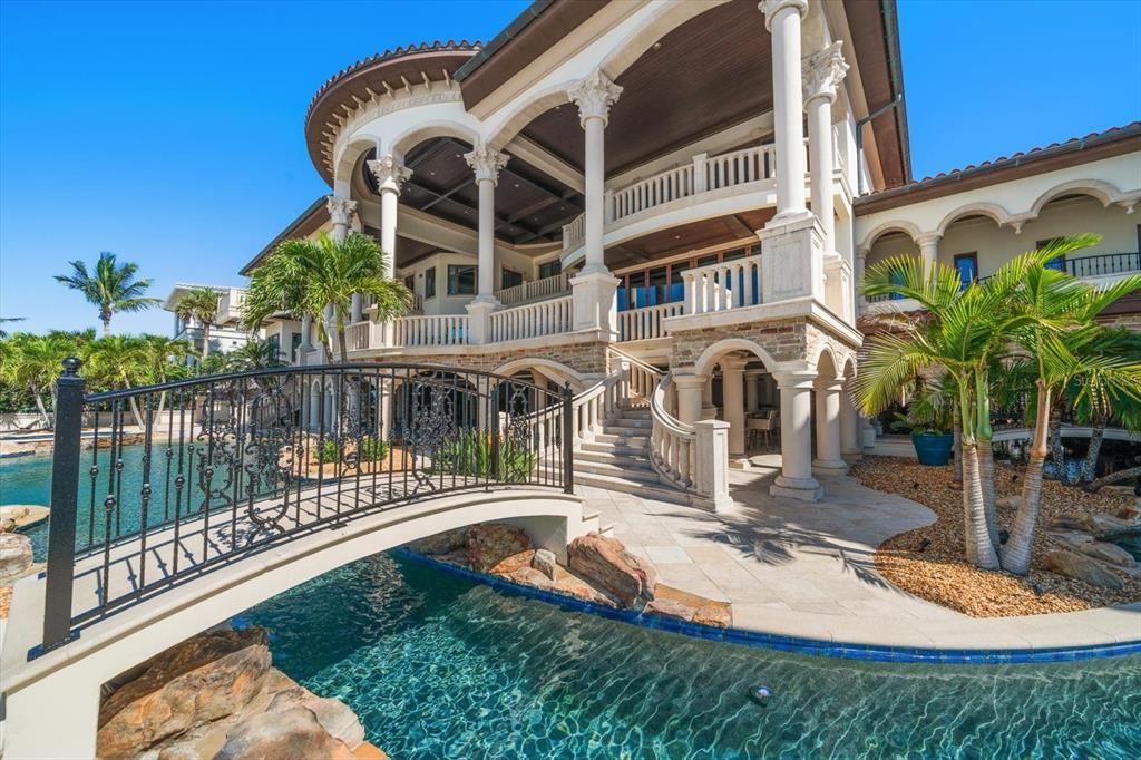 На продажу: $35,000,000 (10 спален, 11 ванн, 19578 Квадратных фут)