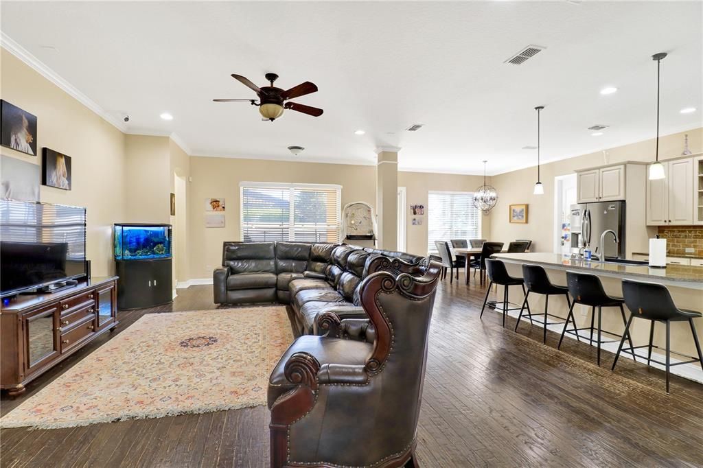 For Rent: $8,000 (5 beds, 4 baths, 3835 Square Feet)