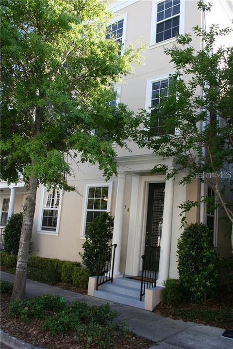 For Rent: $3,700 (3 beds, 3 baths, 1871 Square Feet)