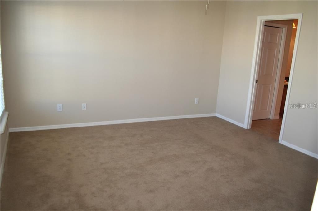 For Rent: $3,700 (3 beds, 3 baths, 1871 Square Feet)