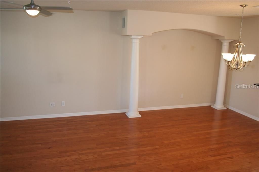 For Rent: $3,700 (3 beds, 3 baths, 1871 Square Feet)