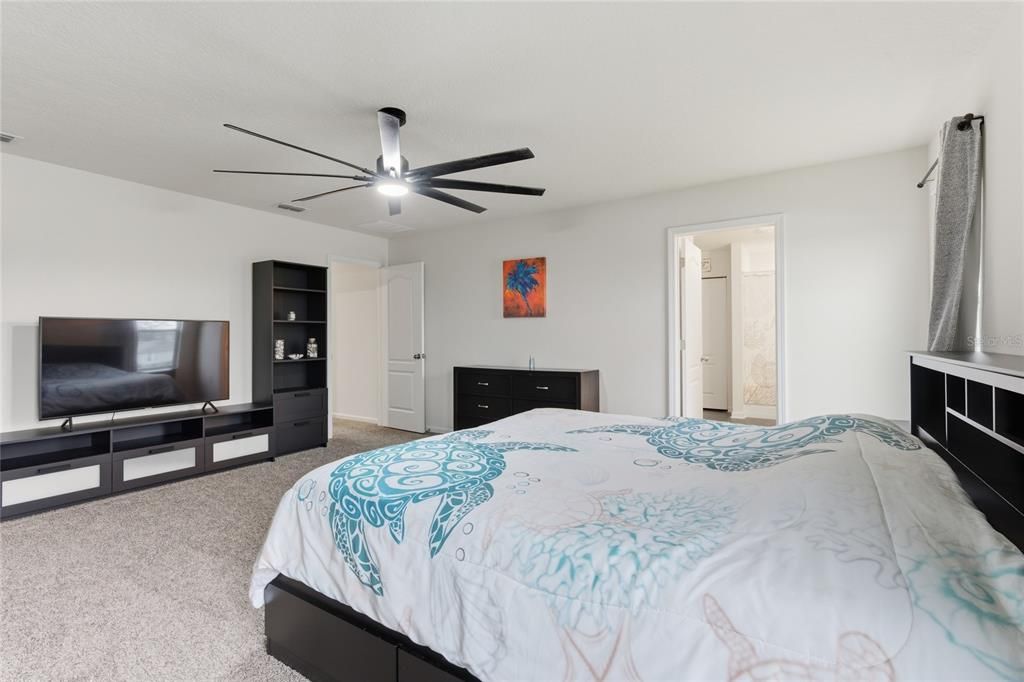 待售: $435,000 (4 贝兹, 2 浴室, 2491 平方英尺)