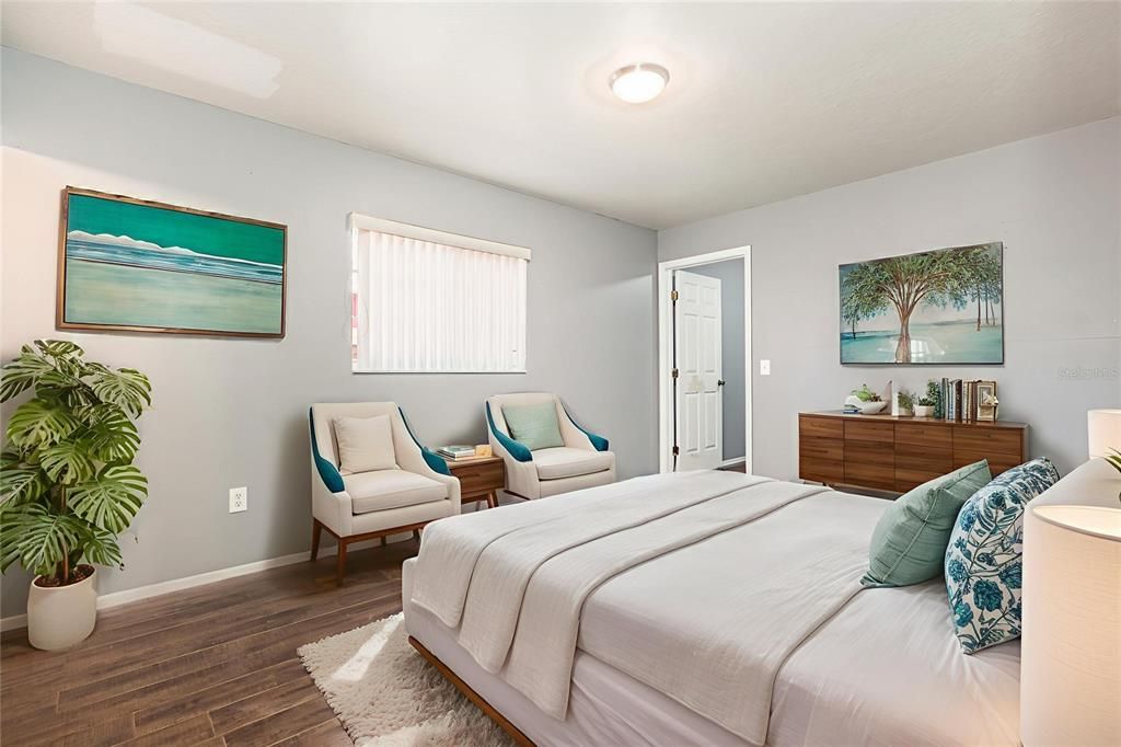 For Sale: $305,000 (4 beds, 2 baths, 1250 Square Feet)