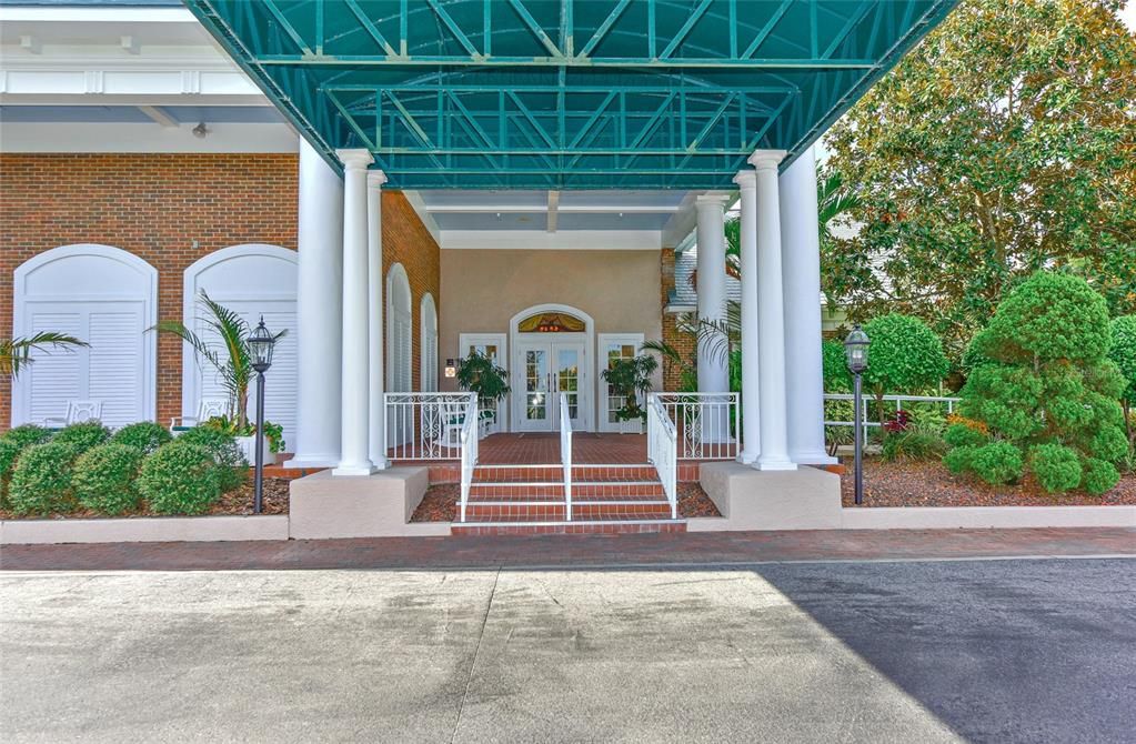 For Sale: $279,999 (3 beds, 2 baths, 1208 Square Feet)