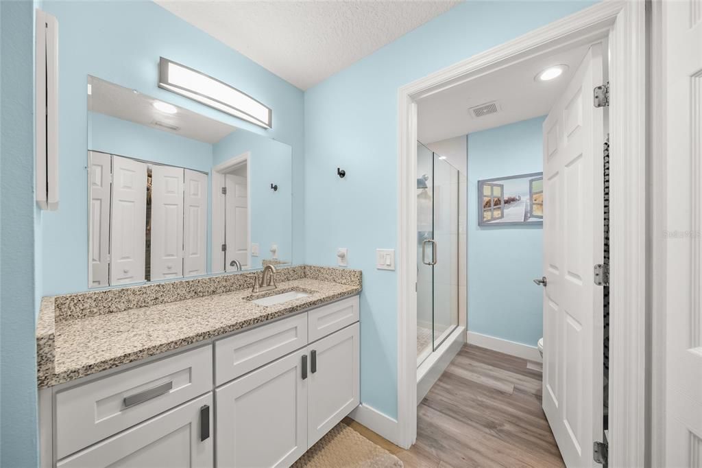 For Sale: $279,999 (3 beds, 2 baths, 1208 Square Feet)