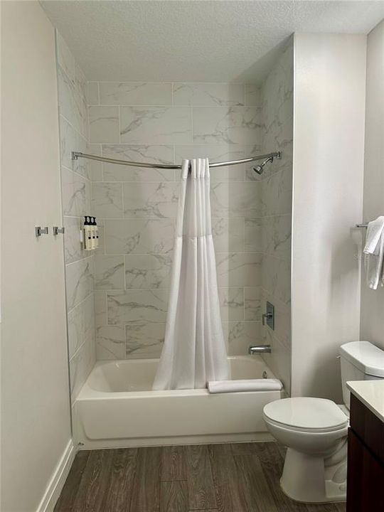 For Sale: $460,000 (3 beds, 3 baths, 1544 Square Feet)