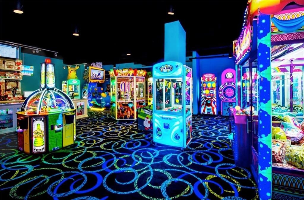 For Sale: $460,000 (3 beds, 3 baths, 1544 Square Feet)