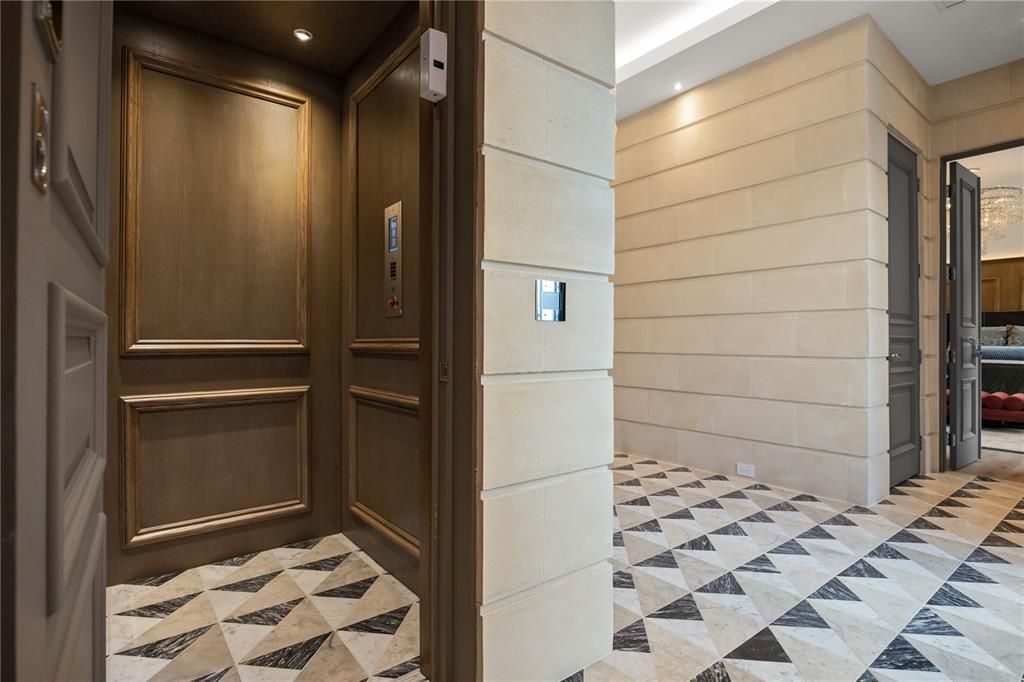 待售: $5,300,000 (5 贝兹, 5 浴室, 4738 平方英尺)