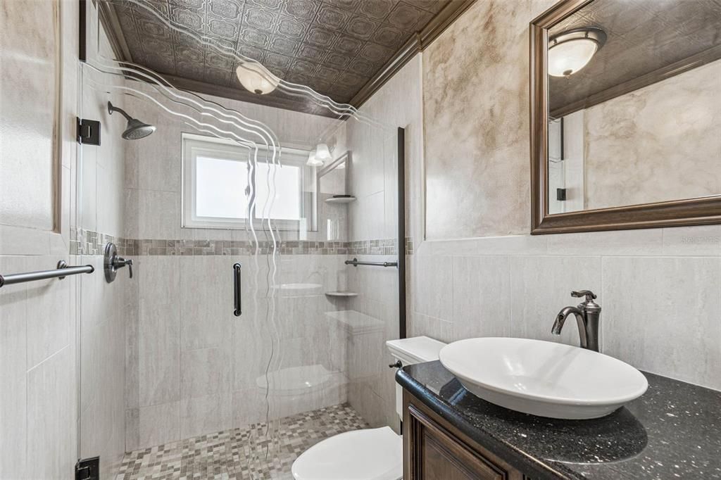 待售: $425,000 (2 贝兹, 2 浴室, 1587 平方英尺)