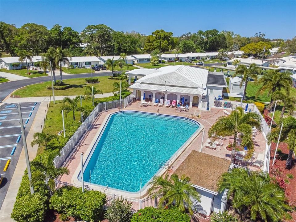 待售: $425,000 (2 贝兹, 2 浴室, 1587 平方英尺)