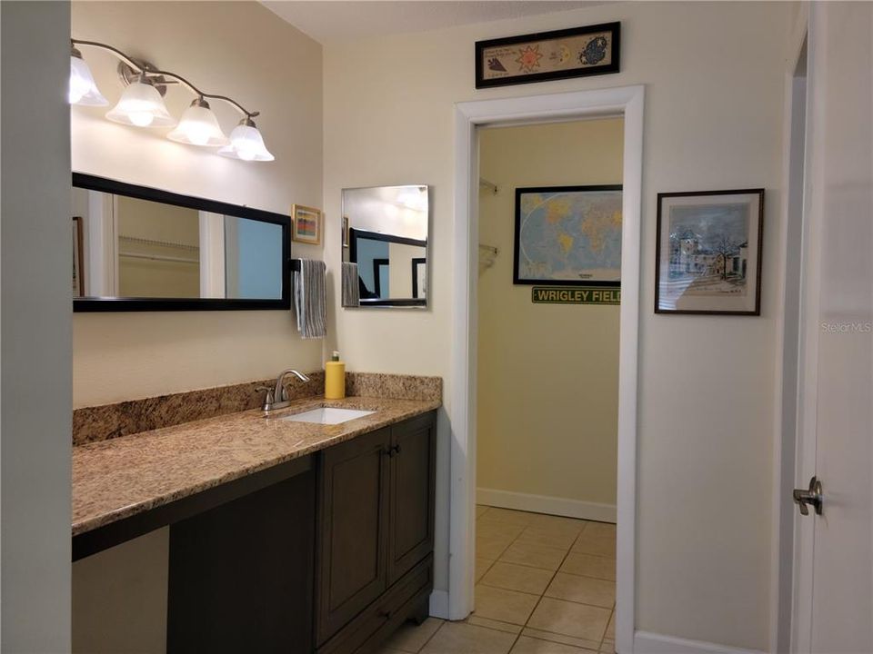 出租: $1,650 (2 贝兹, 2 浴室, 880 平方英尺)