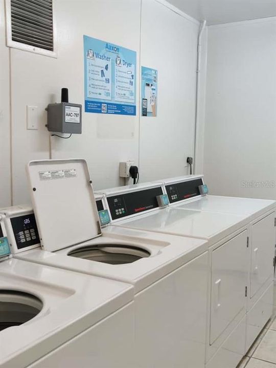 出租: $1,650 (2 贝兹, 2 浴室, 880 平方英尺)