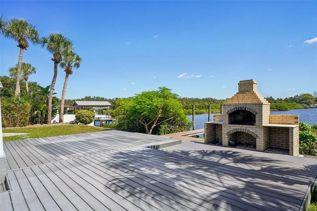 En Venta: $719,000 (4 camas, 3 baños, 2201 Pies cuadrados)