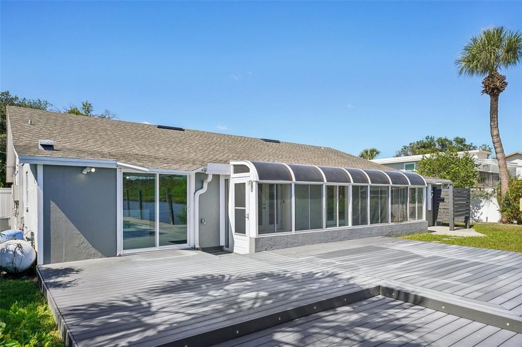 En Venta: $719,000 (4 camas, 3 baños, 2201 Pies cuadrados)