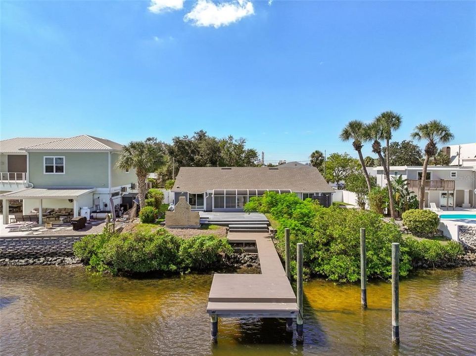 En Venta: $719,000 (4 camas, 3 baños, 2201 Pies cuadrados)