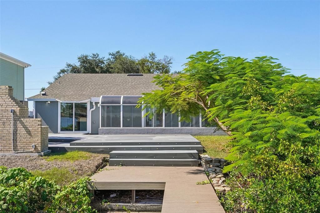 En Venta: $719,000 (4 camas, 3 baños, 2201 Pies cuadrados)