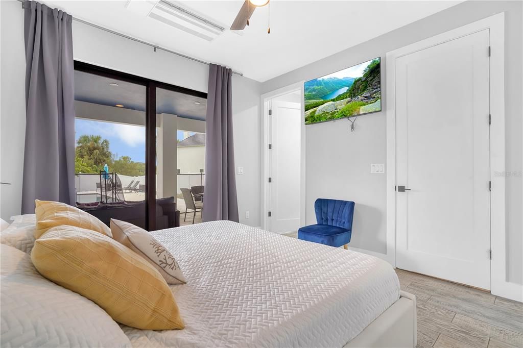 待售: $1,850,000 (4 贝兹, 4 浴室, 2900 平方英尺)