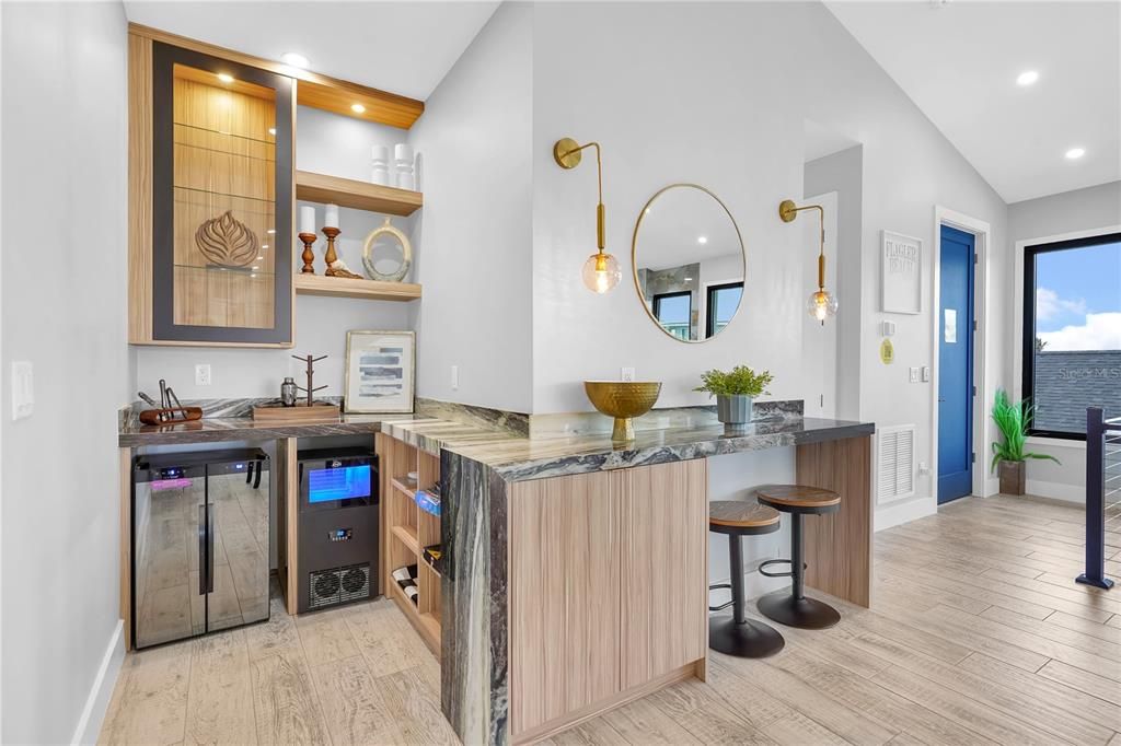 待售: $1,850,000 (4 贝兹, 4 浴室, 2900 平方英尺)