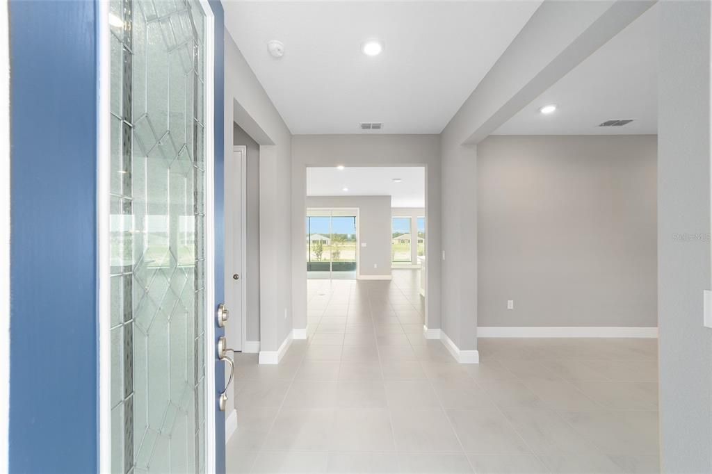 For Sale: $393,000 (2 beds, 2 baths, 2142 Square Feet)