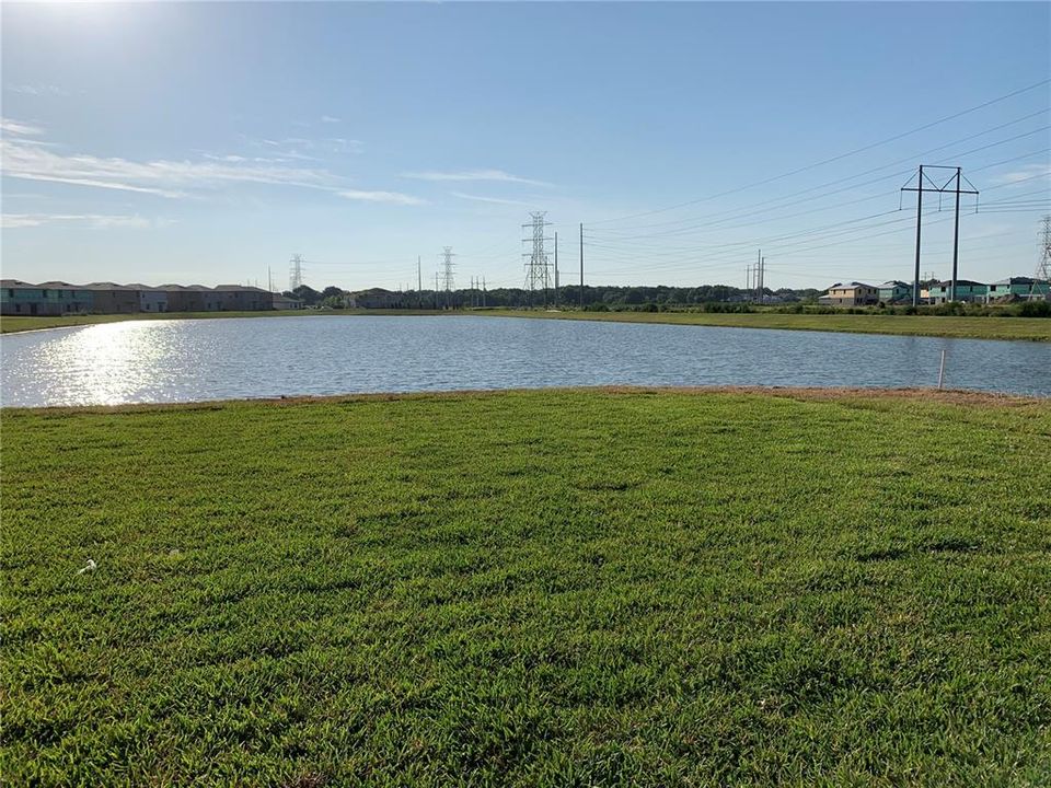 For Rent: $2,400 (4 beds, 2 baths, 1805 Square Feet)