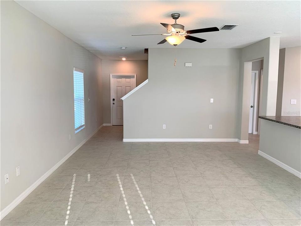 For Rent: $2,400 (4 beds, 2 baths, 1805 Square Feet)