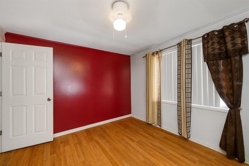 For Sale: $375,000 (4 beds, 0 baths, 1578 Square Feet)