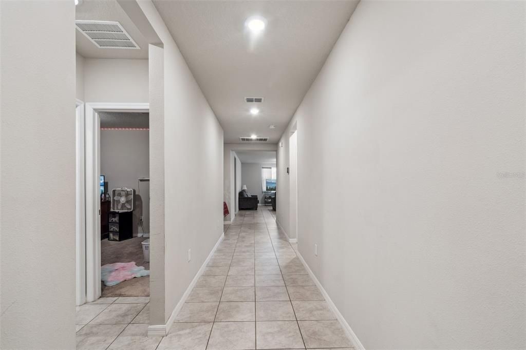 待售: $334,980 (4 贝兹, 2 浴室, 1849 平方英尺)