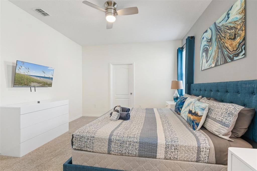 En Venta: $600,000 (6 camas, 5 baños, 3270 Pies cuadrados)