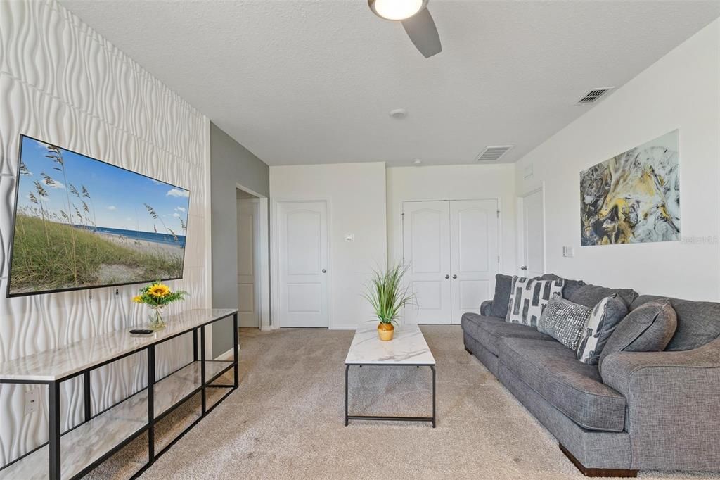 En Venta: $600,000 (6 camas, 5 baños, 3270 Pies cuadrados)