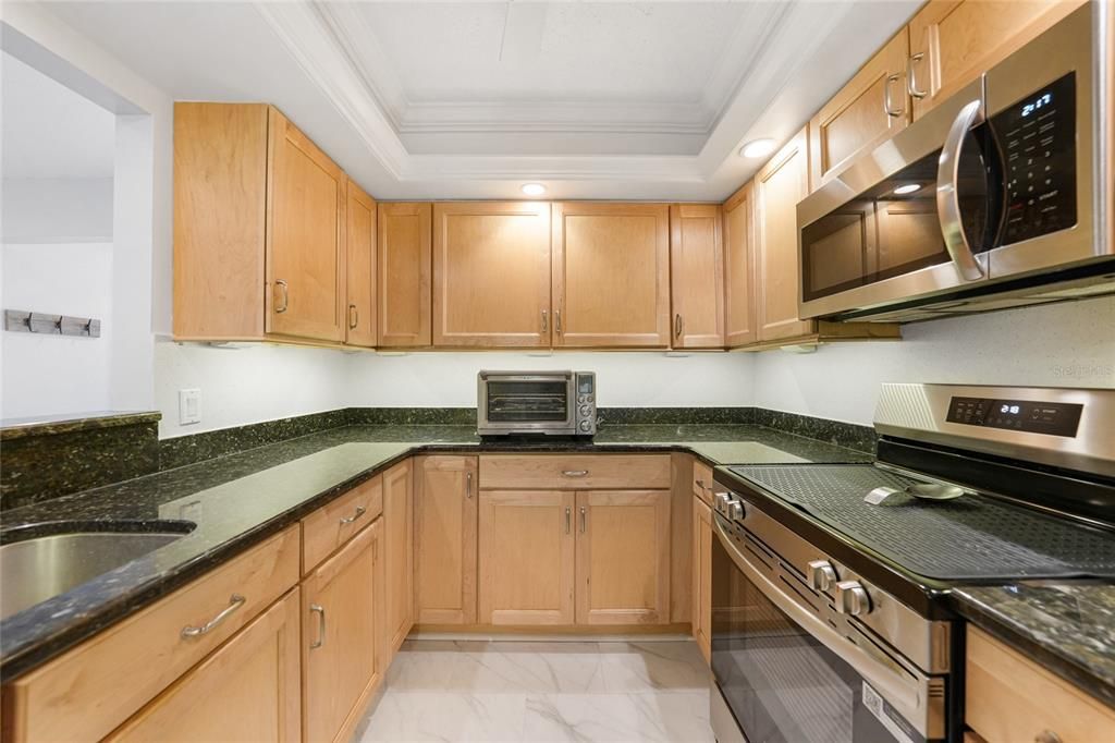 For Sale: $299,000 (3 beds, 2 baths, 2059 Square Feet)