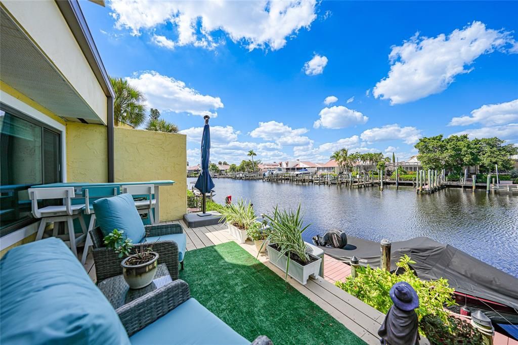 For Sale: $299,000 (3 beds, 2 baths, 2059 Square Feet)