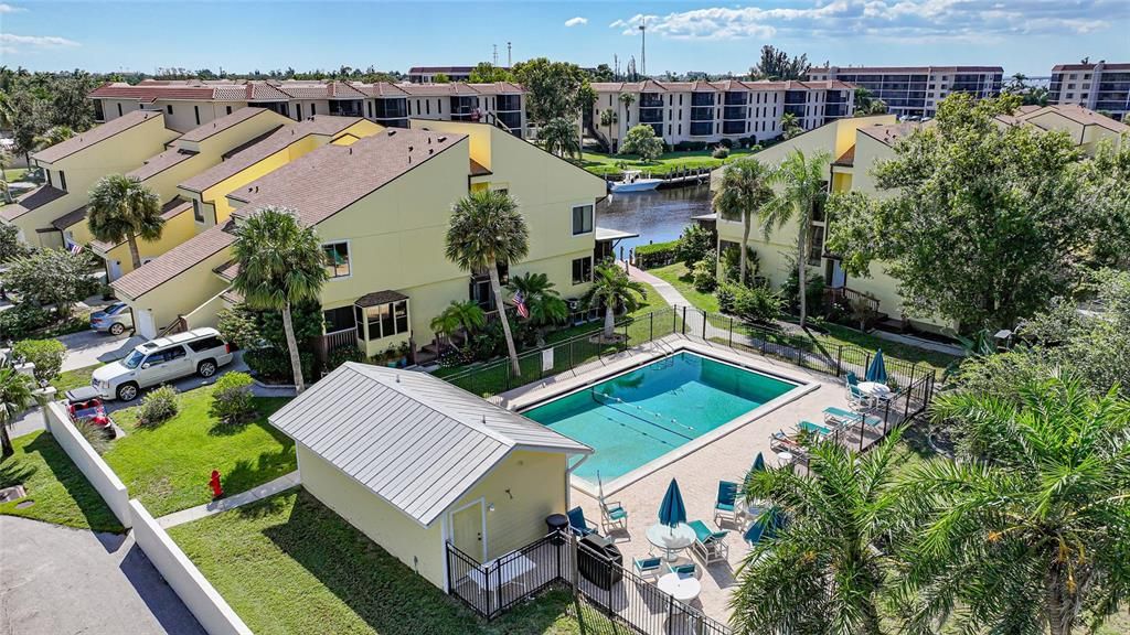 For Sale: $299,000 (3 beds, 2 baths, 2059 Square Feet)