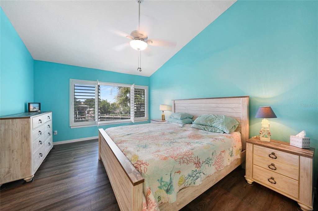 For Sale: $299,000 (3 beds, 2 baths, 2059 Square Feet)