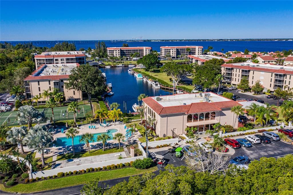 For Sale: $299,000 (3 beds, 2 baths, 2059 Square Feet)