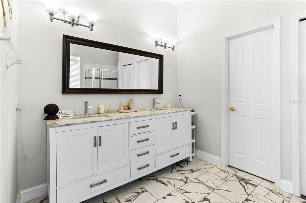 待售: $750,000 (3 贝兹, 2 浴室, 1954 平方英尺)