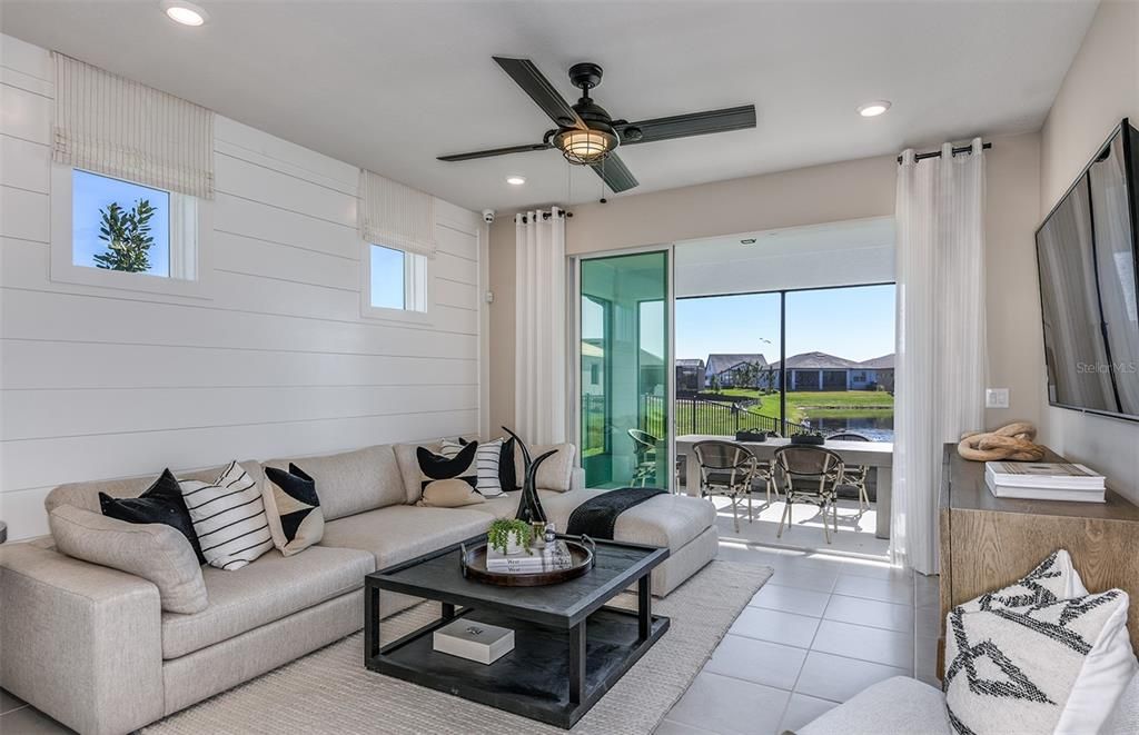 For Sale: $355,140 (2 beds, 2 baths, 1405 Square Feet)