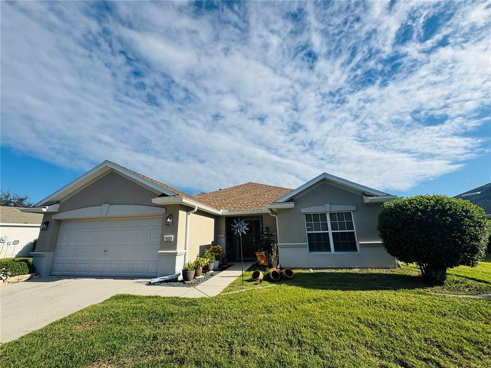 En Venta: $280,000 (2 camas, 2 baños, 1596 Pies cuadrados)