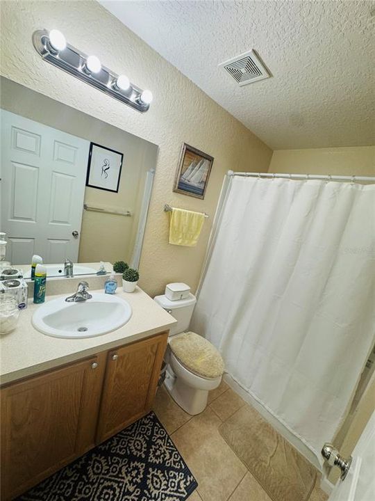 En Venta: $280,000 (2 camas, 2 baños, 1596 Pies cuadrados)