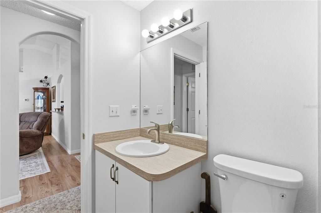 待售: $379,900 (3 贝兹, 2 浴室, 1588 平方英尺)