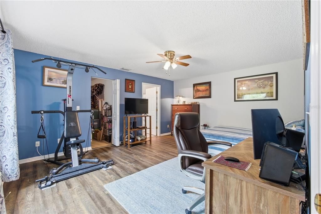 待售: $379,900 (3 贝兹, 2 浴室, 1588 平方英尺)