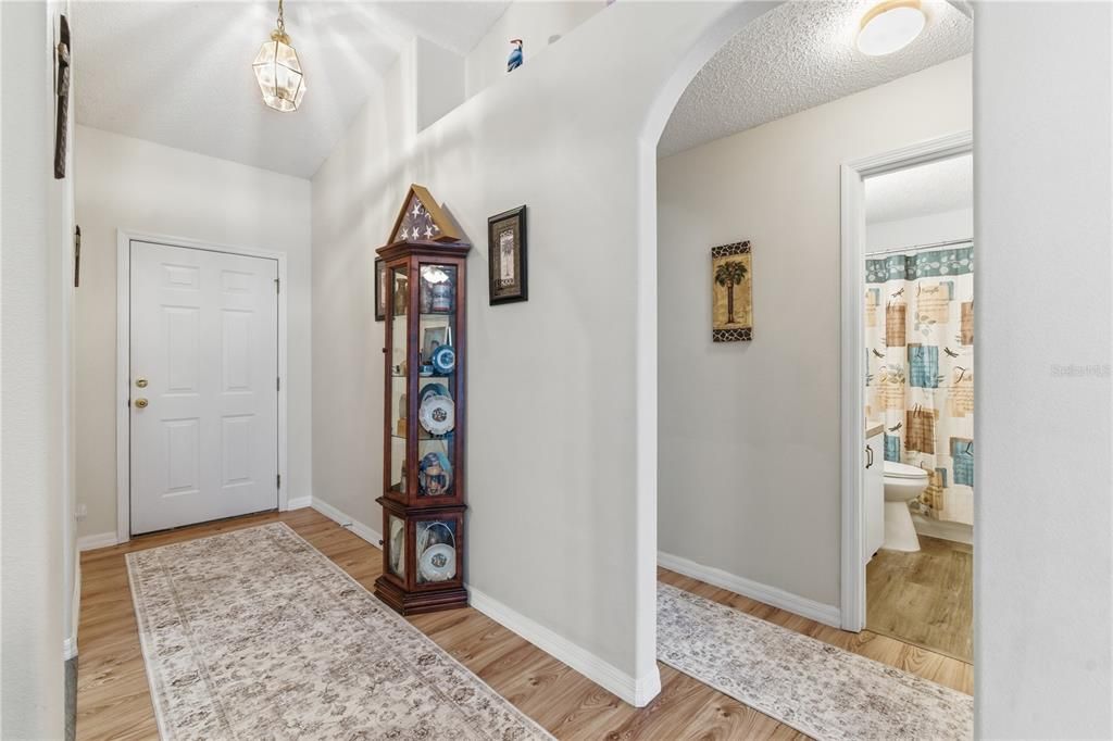 待售: $379,900 (3 贝兹, 2 浴室, 1588 平方英尺)