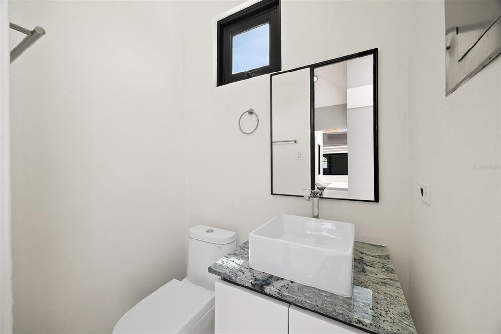 For Sale: $2,500,000 (4 beds, 4 baths, 5716 Square Feet)