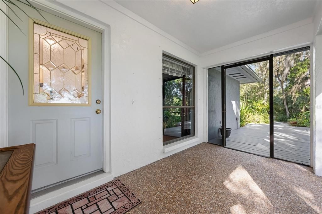 For Sale: $1,100,000 (5 beds, 3 baths, 2261 Square Feet)