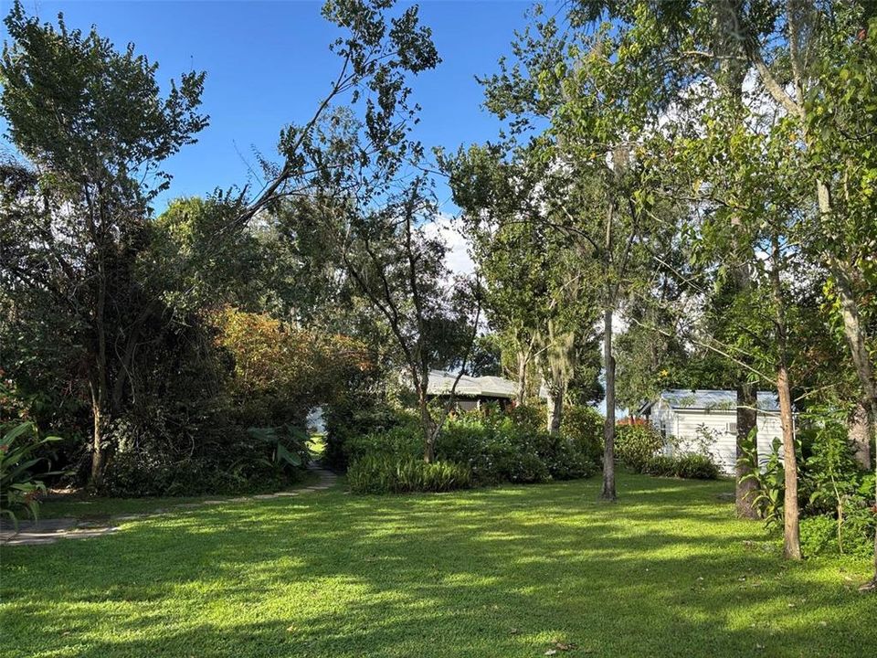 For Sale: $1,100,000 (5 beds, 3 baths, 2261 Square Feet)