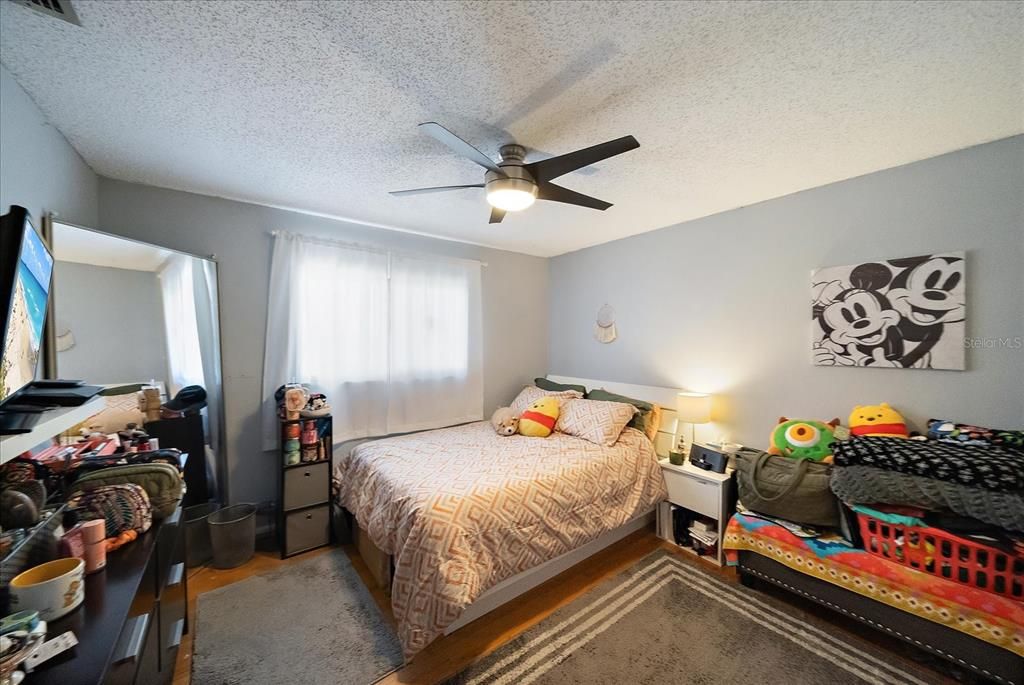 For Sale: $530,000 (4 beds, 2 baths, 2471 Square Feet)