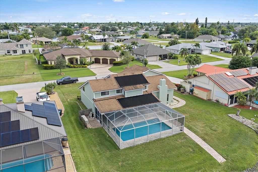 For Sale: $530,000 (4 beds, 2 baths, 2471 Square Feet)