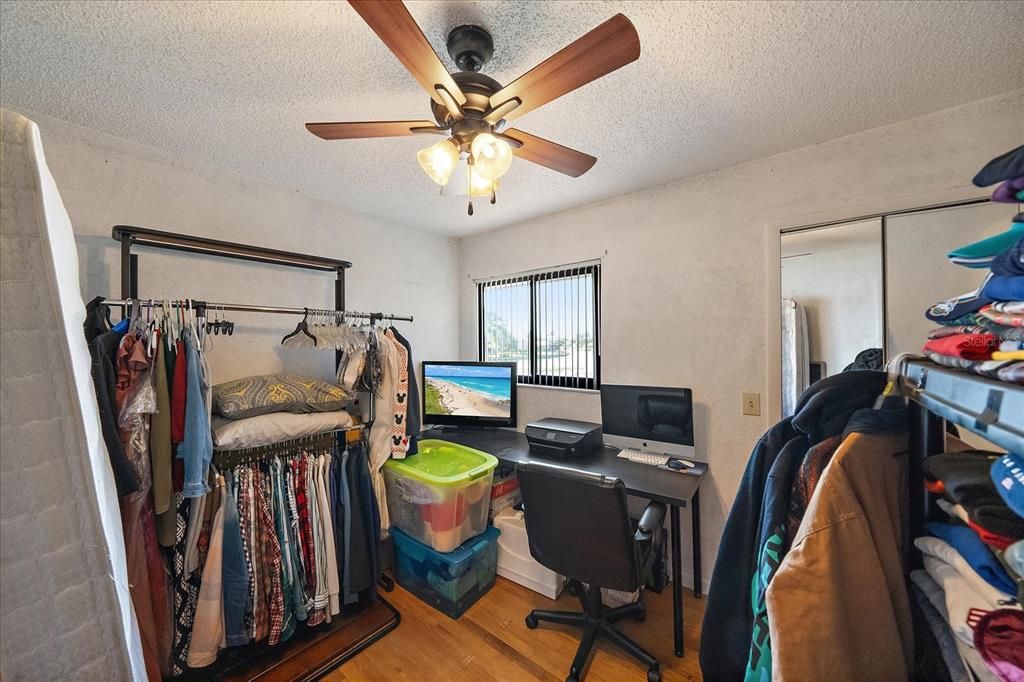 For Sale: $530,000 (4 beds, 2 baths, 2471 Square Feet)