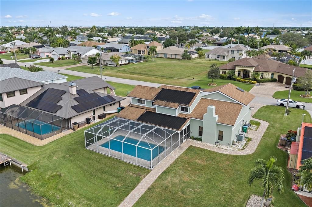 For Sale: $530,000 (4 beds, 2 baths, 2471 Square Feet)